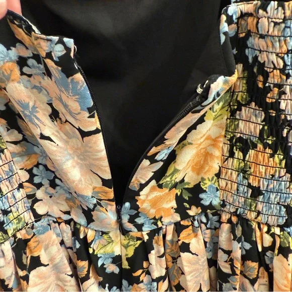 American Eagle Outfitters Black Floral Dress - Picture 8 of 12